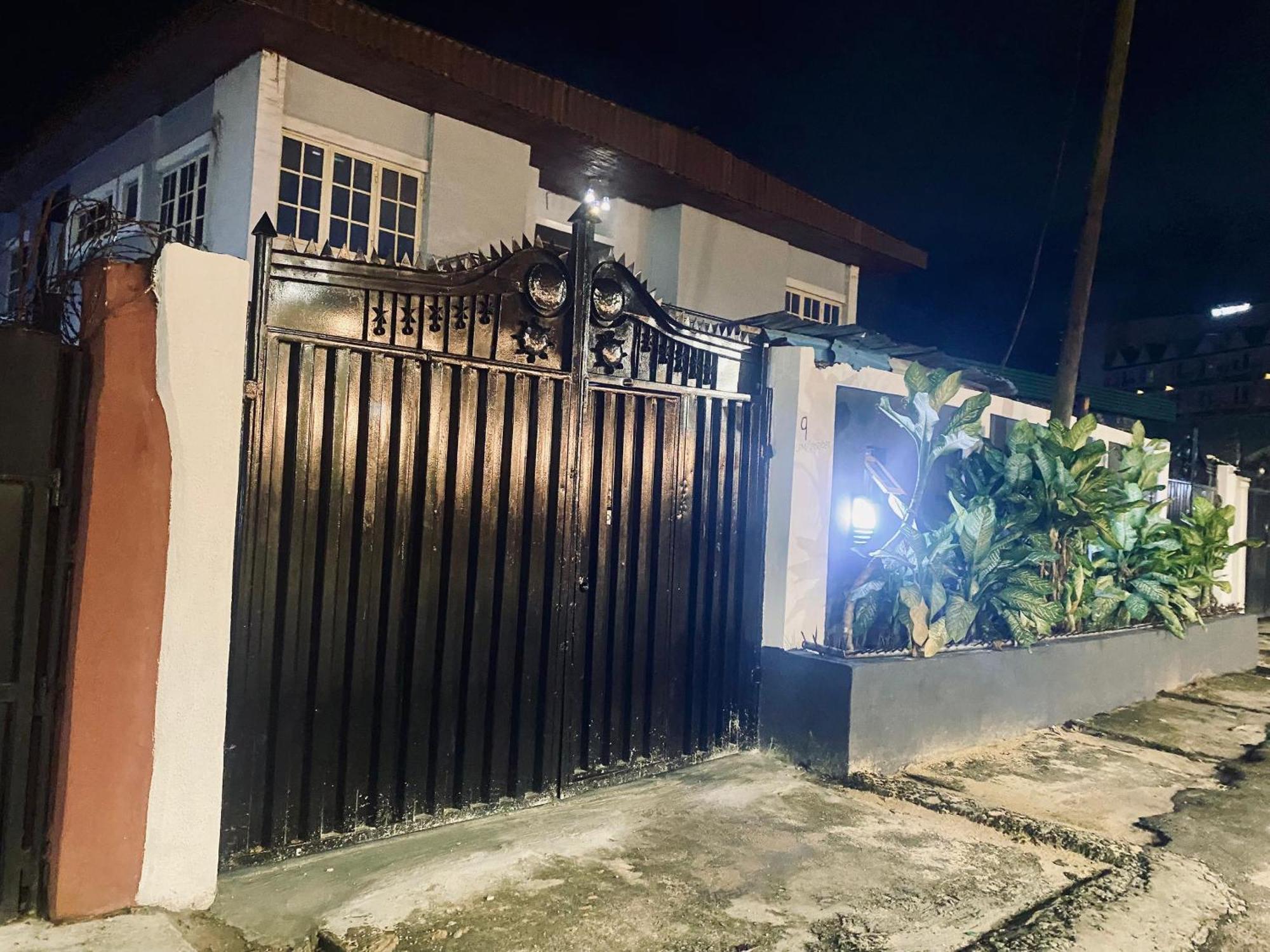 Haute Aparthotel Ikeja Kültér fotó
